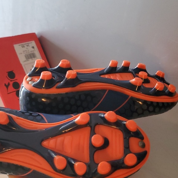 Diadora Primo 8T Velcro Soccer Cleats - Brand New - Picture 3 of 5